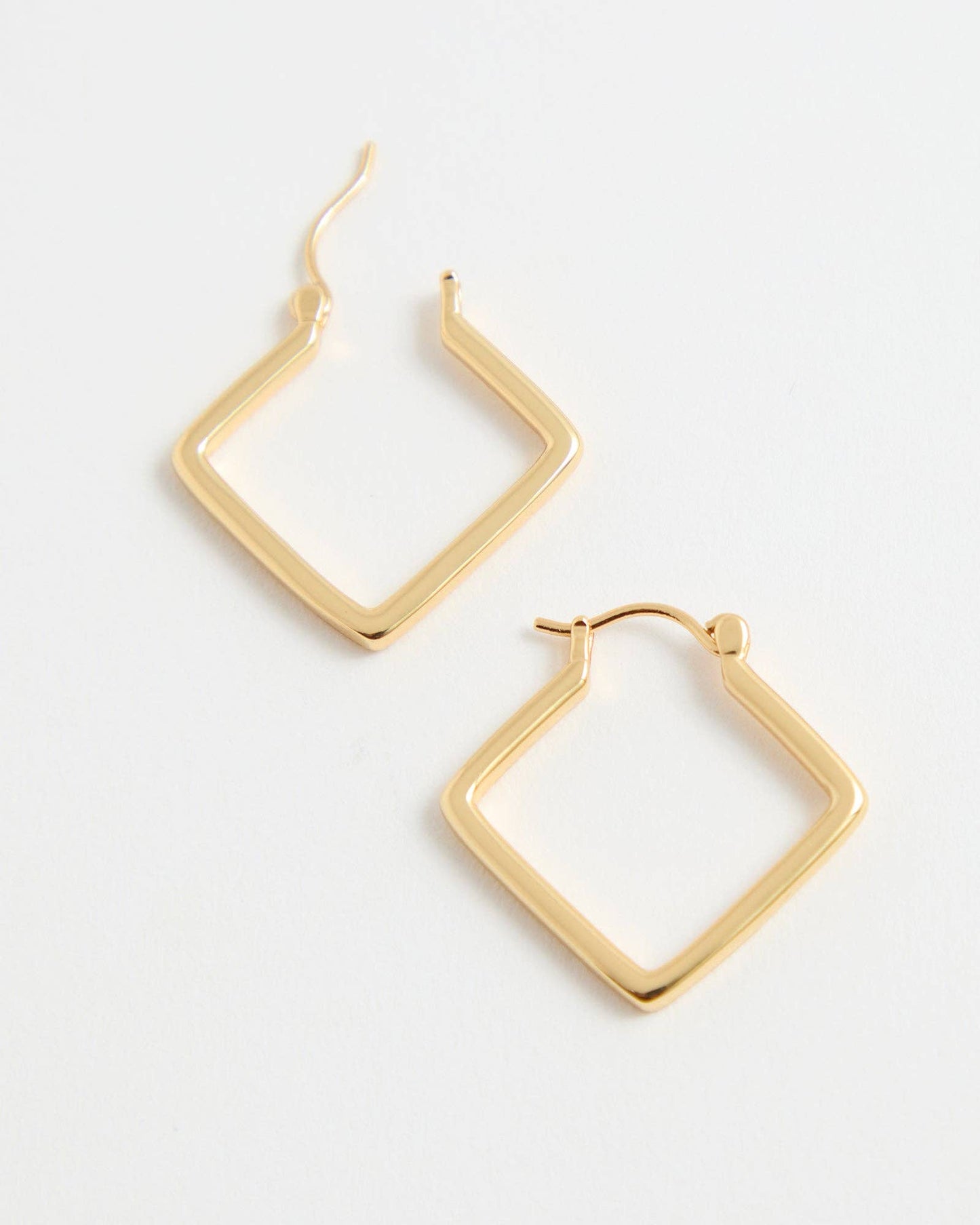 Square Huggie Hoop: Gold